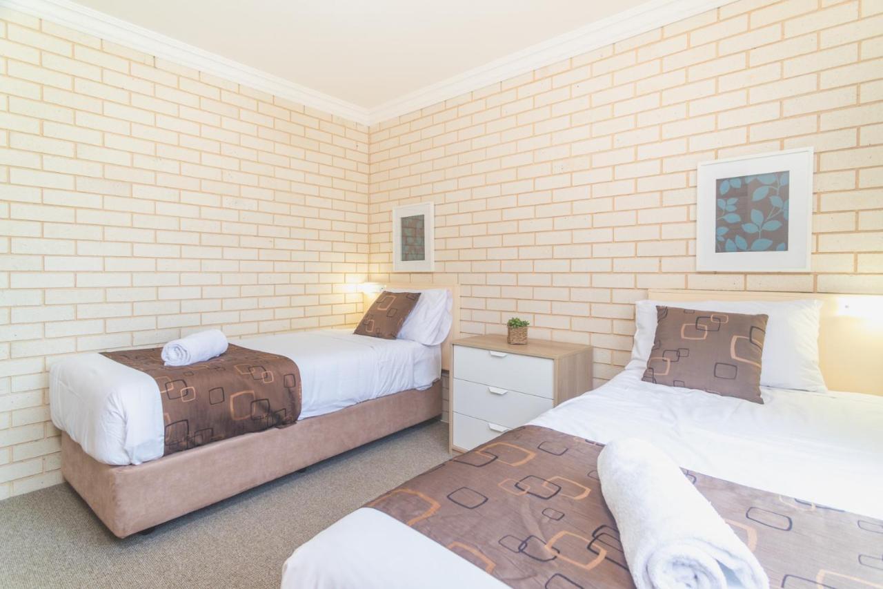 Santa Fe Motel And Holiday Units レノックス・ヘッド エクステリア 写真